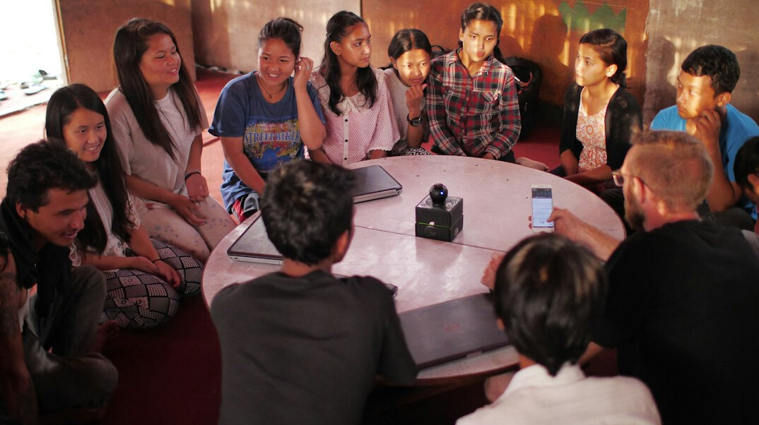 group discussion meeting
